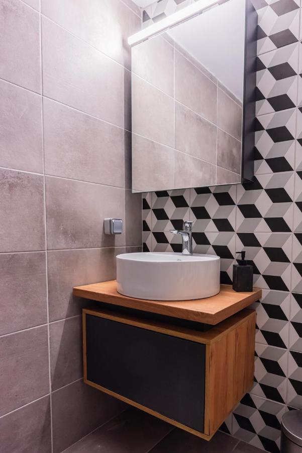 Welcome Home 365 Studio Apartment Nº1 Thessaloniki City Centre Buitenkant foto